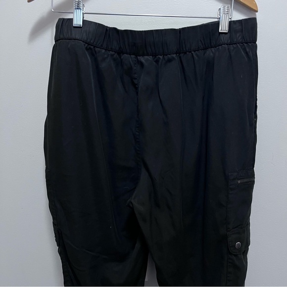 Banana Republic Cargo Black Jogger Size Large - Picture 7 of 12